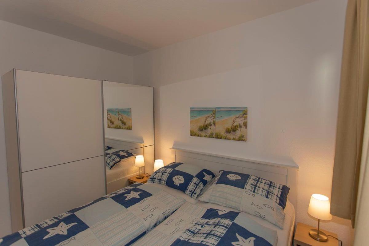 Haus Dornroeschen 45107 Appartement Goehren  Buitenkant foto