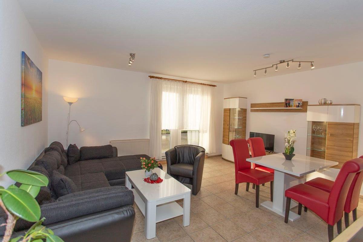 Haus Dornroeschen 45107 Appartement Goehren  Buitenkant foto