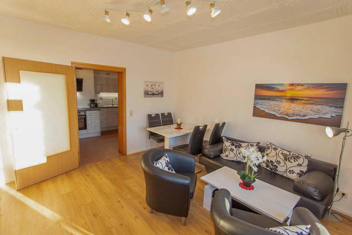 Haus Dornroeschen 45107 Appartement Goehren  Buitenkant foto