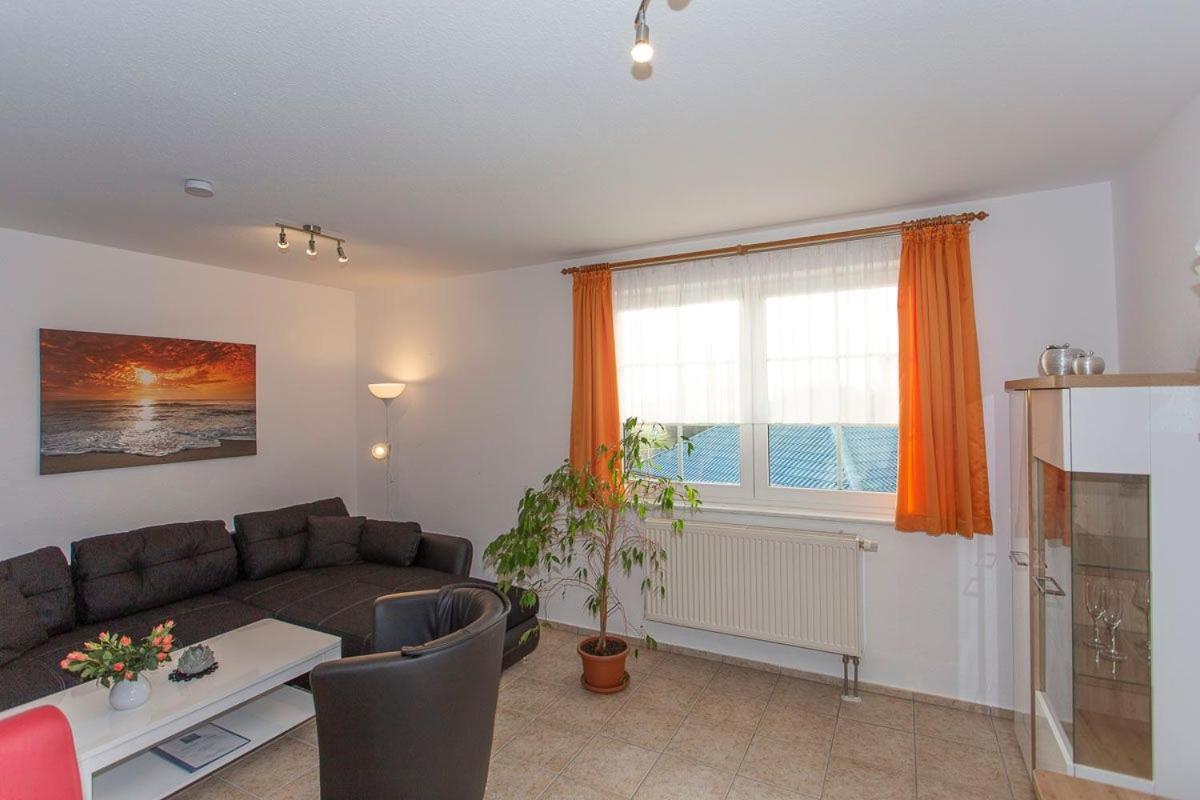 Haus Dornroeschen 45107 Appartement Goehren  Buitenkant foto
